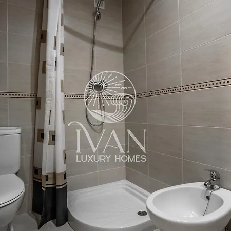 Casa Maricel Ivan Luxury Homes 3ªpta Sur 1ªlinea